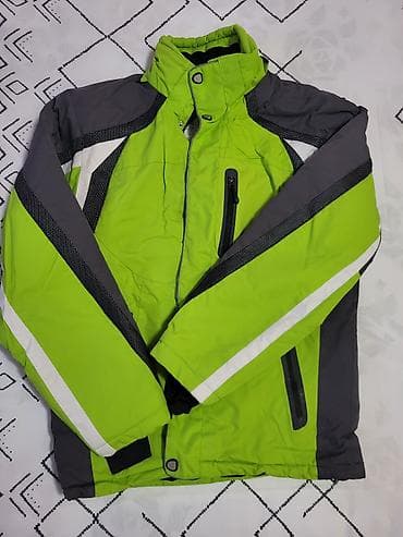 Zimska/ski jakna u jarko zelenoj boji sa tamnosivim i belim detaljima na lalafo.rs Zimska/ski jakna u jarko zelenoj boji sa tamnosivim i belim detaljima