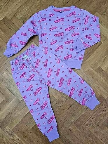 Prelepe trenerke za devojčice NOVO Do 10 idu Pitati za dostupne na lalafo.rs — 10 Prelepe trenerke za devojčice NOVO Do 10 idu Pitati za dostupne — 10