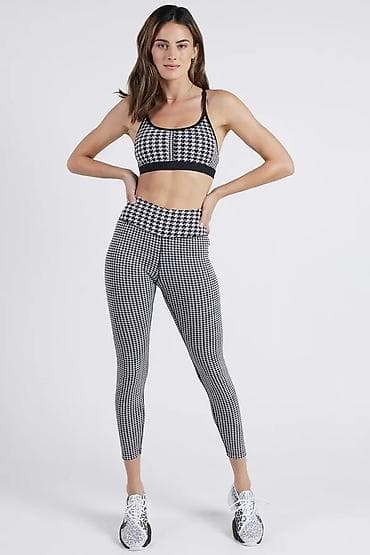 NIKE Dri-fit One Icon Clash Mid-rise 7/8 Printed Women's Leggings vel na lalafo.rs — 2 NIKE Dri-fit One Icon Clash Mid-rise 7/8 Printed Women's Leggings vel — 2