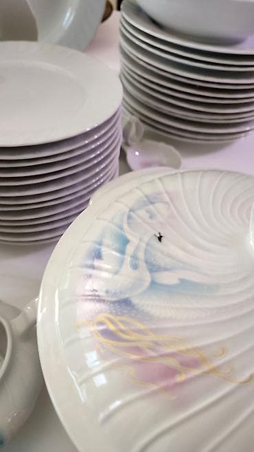 Vintage, (47modelni) porcelanski servis za ručavanje potpuno nov na lalafo.rs — 6 Vintage, (47modelni) porcelanski servis za ručavanje potpuno nov — 6