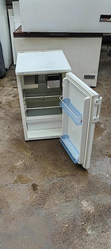 Prodajem frizider na plin, zapremine 120L. Cena 24000 dinara. Broj na lalafo.rs Prodajem frizider na plin, zapremine 120L. Cena 24000 dinara. Broj