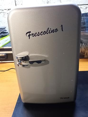 Mini frizider Frescolino 2 Ispravan mini frizider poznatog svetskog na lalafo.rs Mini frizider Frescolino 2 Ispravan mini frizider poznatog svetskog
