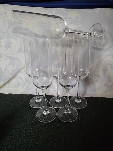 Home & Garden: Case nove za vino kristalno staklo Livarno Nemacka. Case nove,sve na at lalafo.rs — 7 Home & Garden: Case nove za vino kristalno staklo Livarno Nemacka. Case nove,sve na — 7