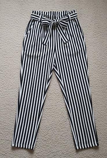 Ženske pantalone sa visokim strukom i kaišem – crno‑bele vertikalne na lalafo.rs Ženske pantalone sa visokim strukom i kaišem – crno‑bele vertikalne
