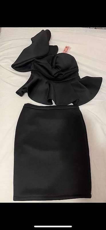 Personal Items: M, color - Black at lalafo.rs — 2 Personal Items: M, color - Black — 2