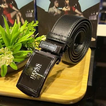 Kaiševi od kože
Cena:3100 din
100% koža at lalafo.rs — 8 Kaiševi od kože
Cena:3100 din
100% koža — 8