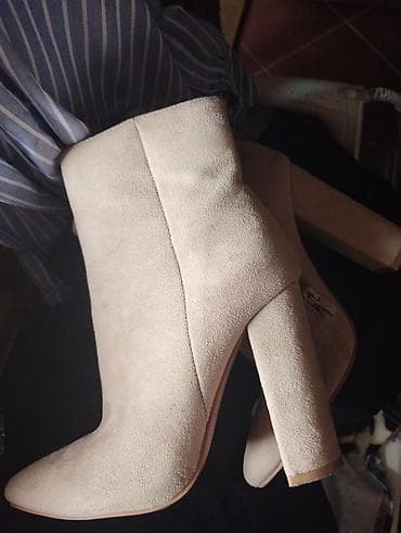 Čizme 37 nove jednom obuvane 10cm štikla at lalafo.rs — 1 Čizme 37 nove jednom obuvane 10cm štikla — 1