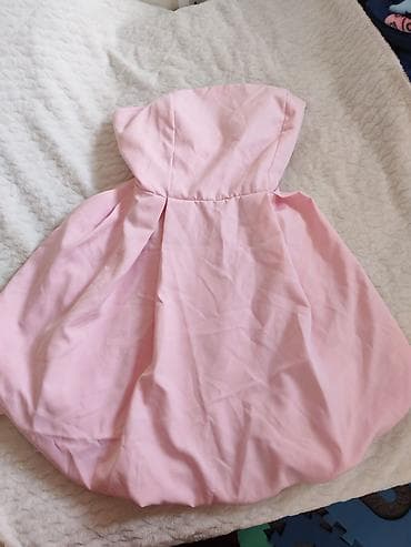 Personal Items: Roze haljina bez bretela, kratka, nosena jednom na devojačko at lalafo.rs — 1 Personal Items: Roze haljina bez bretela, kratka, nosena jednom na devojačko — 1