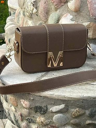 Plisane Mona torbice
2800 din na lalafo.rs — 4 Plisane Mona torbice
2800 din — 4