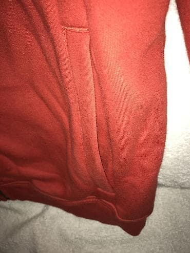 Original NAPAPIJRI duks sa dzepovima L 100% cotton KAO NOV Ramena na lalafo.rs — 5 Original NAPAPIJRI duks sa dzepovima L 100% cotton KAO NOV Ramena — 5