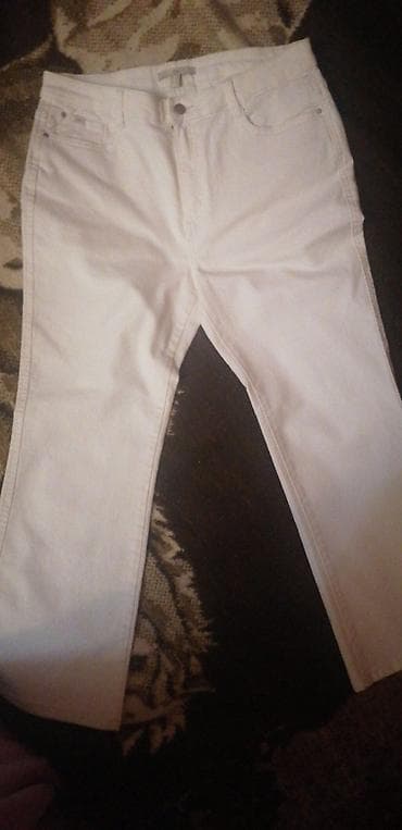 pantalone butiku ali: Bele ženske farmerke EDC by Esprit - Boja: čisto bela - Kroj na lalafo.rs — 1 pantalone butiku ali: Bele ženske farmerke EDC by Esprit - Boja: čisto bela - Kroj — 1