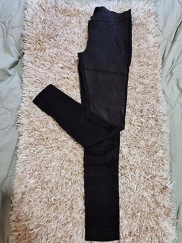 cista koza broj: Ženske crne uske pantalone Dolce Gabbana sa kožnim efektom. - na lalafo.rs — 1 cista koza broj: Ženske crne uske pantalone Dolce Gabbana sa kožnim efektom. - — 1