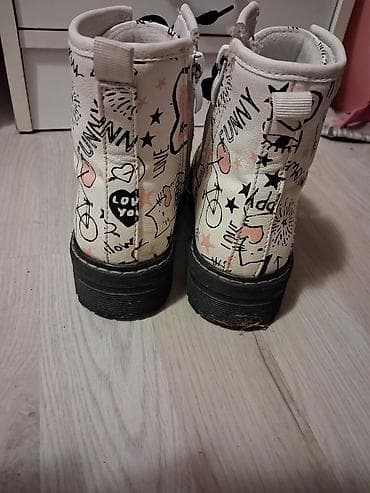 Dečje čizme sa pertlama i bočnim rajsferšlusom - Model: gležnjače sa na lalafo.rs — 6 Dečje čizme sa pertlama i bočnim rajsferšlusom - Model: gležnjače sa — 6