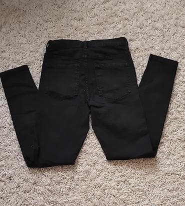 Bershka i Sinsay pantalone/ helanke. Velicina 38. Cena po komadu at lalafo.rs — 8 Bershka i Sinsay pantalone/ helanke. Velicina 38. Cena po komadu — 8