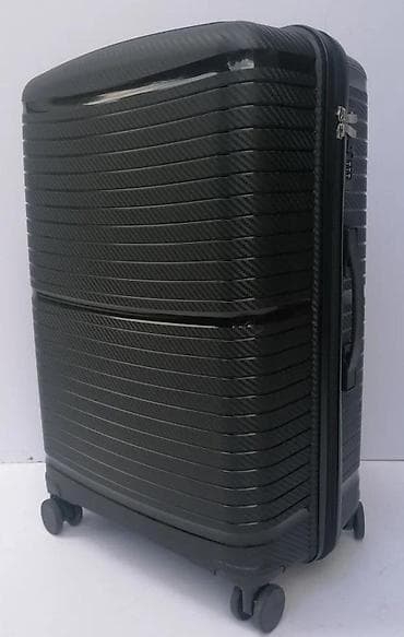 Travel suitcases and bags: Tvrdi kofer na točkićima – crni, sa teksturom karbona - Materijal at lalafo.rs — 7 Travel suitcases and bags: Tvrdi kofer na točkićima – crni, sa teksturom karbona - Materijal — 7