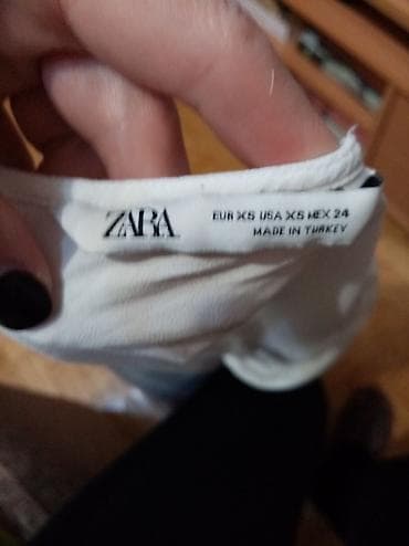Zara bela bluzica. Zanimljivog kroja.
Nije potamnela at lalafo.rs — 4 Zara bela bluzica. Zanimljivog kroja.
Nije potamnela — 4