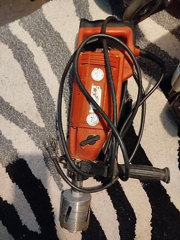 HILTI DD 100 – električna bušilica za dijamantsko bušenje - na lalafo.rs HILTI DD 100 – električna bušilica za dijamantsko bušenje -