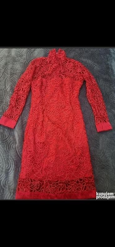 Čipkana haljina, sivena po merama ali odgovara S vel, nosena jednom na lalafo.rs Čipkana haljina, sivena po merama ali odgovara S vel, nosena jednom