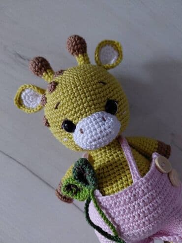 Heklana amigurumi žirafa – ručni rad - Materijal: pamučni konac na lalafo.rs Heklana amigurumi žirafa – ručni rad - Materijal: pamučni konac