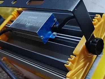 Reflektor 50w LED jake svetlosti. LED reflektori Extremno jake na lalafo.rs — 5 Reflektor 50w LED jake svetlosti. LED reflektori Extremno jake — 5