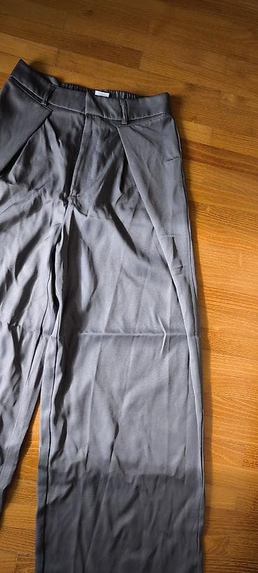 Sive široke pantalone s visokim strukom - Model: široke nogavice at lalafo.rs — 2 Sive široke pantalone s visokim strukom - Model: široke nogavice — 2