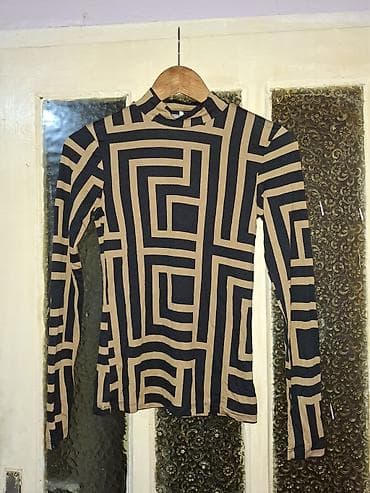 kom sa etiketom: Ženska rolka dugih rukava sa geometrijskim printom - Brend: 5 apple - at lalafo.rs — 1 kom sa etiketom: Ženska rolka dugih rukava sa geometrijskim printom - Brend: 5 apple - — 1