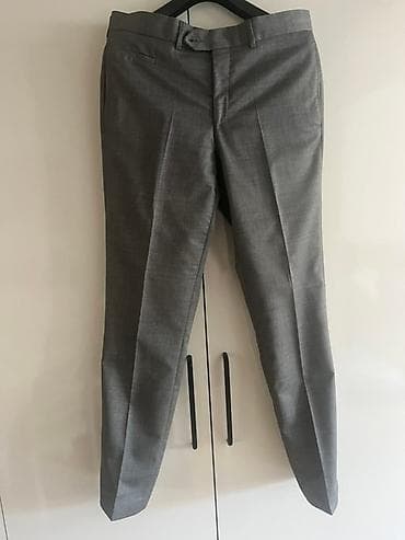 Muško odelo – sivo, elegantno, komplet Prodajem muško odelo at lalafo.rs — 3 Muško odelo – sivo, elegantno, komplet Prodajem muško odelo — 3