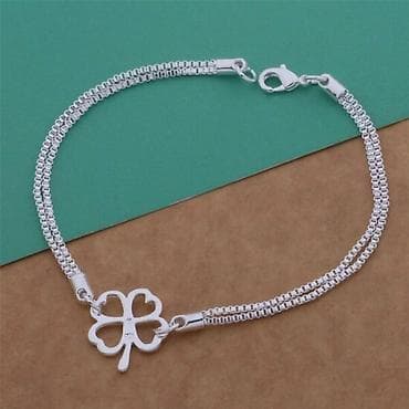 Srebrna narukvica sa priveskom deteline – žig 925 - Materijal: srebro na lalafo.rs Srebrna narukvica sa priveskom deteline – žig 925 - Materijal: srebro