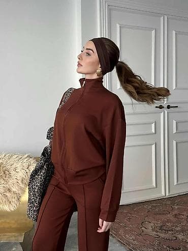 Komplet trenerka S M L XL 2XL Cena 3300 din na lalafo.rs — 2 Komplet trenerka S M L XL 2XL Cena 3300 din — 2