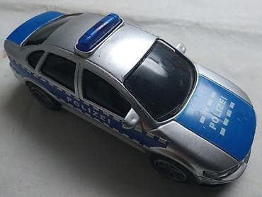 Autic Policijski oko 10cm. Plasticni na lalafo.rs — 1 Autic Policijski oko 10cm. Plasticni — 1