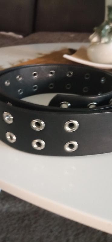 Stradivarijus crni nov kais na lalafo.rs — 2 Stradivarijus crni nov kais — 2