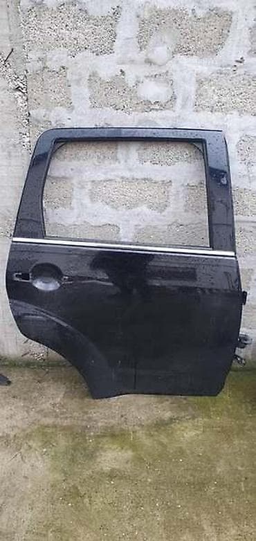 ZADNJA DESNA VRATA ZA PEUGEOT 4007 | Zadnja desna vrata Peugeot 4007 na lalafo.rs ZADNJA DESNA VRATA ZA PEUGEOT 4007 | Zadnja desna vrata Peugeot 4007