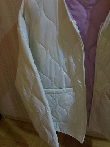 Women's Clothing: Ženska jakna,velicina 46.Lagana,sasvim nova.Krem boja at lalafo.rs — 1 Women's Clothing: Ženska jakna,velicina 46.Lagana,sasvim nova.Krem boja — 1