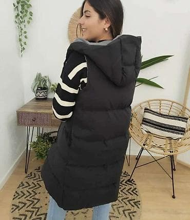 Prsluk sa dva lica. S M L XL Cena 3300 dinara 🖤🩶 at lalafo.rs — 1 Prsluk sa dva lica. S M L XL Cena 3300 dinara 🖤🩶 — 1