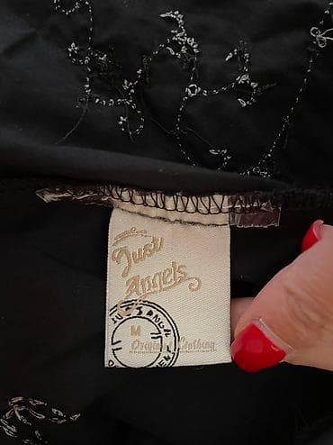 kom sa etiketom: Ženska košulja od satenskog pamuka – veličina 38 (novo, bez etikete) at lalafo.rs — 4 kom sa etiketom: Ženska košulja od satenskog pamuka – veličina 38 (novo, bez etikete) — 4