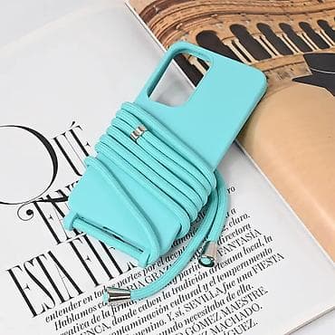 Crossbody mekana torbica sa podesivom uzicom. Podesiva uzica za na lalafo.rs — 1 Crossbody mekana torbica sa podesivom uzicom. Podesiva uzica za — 1