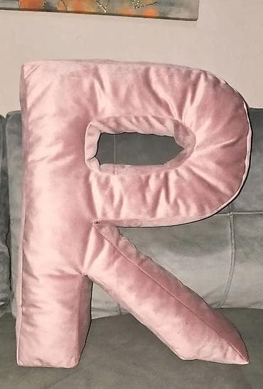 Nemate ideju za poklon za babinje? Evo poklona koji se pamti — i na lalafo.rs — 9 Nemate ideju za poklon za babinje? Evo poklona koji se pamti — i — 9