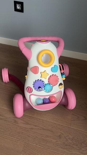 Muzička guralica-hodalica za bebe sa interaktivnim panelom - Stabilna na lalafo.rs Muzička guralica-hodalica za bebe sa interaktivnim panelom - Stabilna
