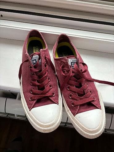 za svaki dan: Original Converse All Star patike – plitke, bordo boje. - Model na lalafo.rs — 1 za svaki dan: Original Converse All Star patike – plitke, bordo boje. - Model — 1