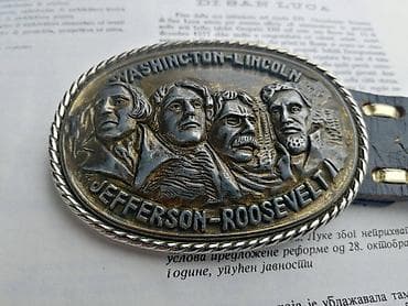 Bajkerski kaiš MOUNT RUSHMORE U. S. A Bajkerski kaiš sa USA temom na lalafo.rs — 2 Bajkerski kaiš MOUNT RUSHMORE U. S. A Bajkerski kaiš sa USA temom — 2