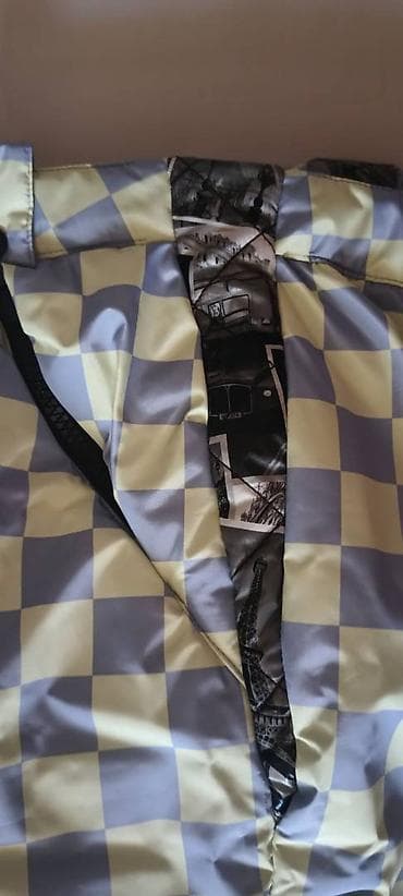 Veoma lepe i kvalitetne Zara ski pantalone, bez tregera. Veličina je na lalafo.rs — 3 Veoma lepe i kvalitetne Zara ski pantalone, bez tregera. Veličina je — 3