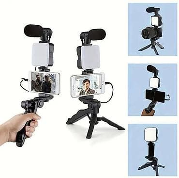 Vlogging set za telefon/kameru – mikrofon + LED svetlo + držač/mini na lalafo.rs Vlogging set za telefon/kameru – mikrofon + LED svetlo + držač/mini