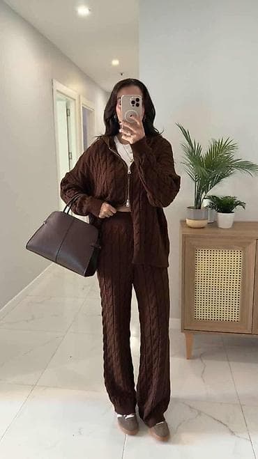 🔥Komplet: 3.999 dinara
✅Dužina nogavica 120cm na lalafo.rs — 4 🔥Komplet: 3.999 dinara
✅Dužina nogavica 120cm — 4