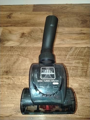 Turbo papucica za Roventu usisivac je u odlicnom stanju sa sitnim na lalafo.rs Turbo papucica za Roventu usisivac je u odlicnom stanju sa sitnim
