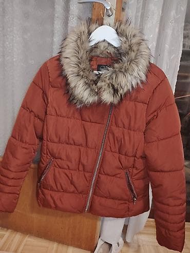 kozna jakna sa: Ženska zimska jakna Clockhouse (Ckh) – veličina EUR 44. POOBIM 55cm - na lalafo.rs — 1 kozna jakna sa: Ženska zimska jakna Clockhouse (Ckh) – veličina EUR 44. POOBIM 55cm - — 1