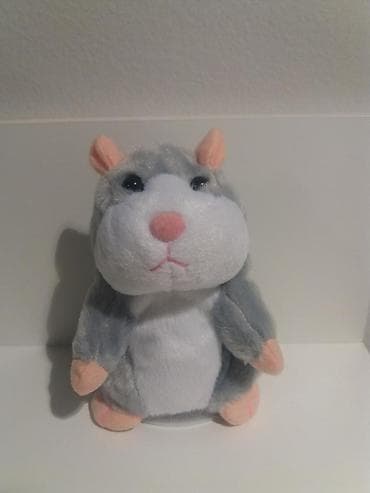 Hrcak koji govori. Novo.
U sivoj i braon boji at lalafo.rs Hrcak koji govori. Novo.
U sivoj i braon boji