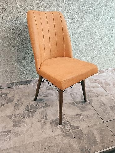 Stolice
Cena po komadu
Saljemo brzom postom na lalafo.rs — 4 Stolice
Cena po komadu
Saljemo brzom postom — 4