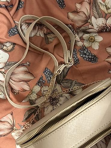 Other: Shoulder bag, Material: Faux leather at lalafo.rs — 2 Other: Shoulder bag, Material: Faux leather — 2