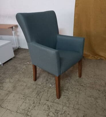 Fotelja nova.
Doneta iz inostranstva na lalafo.rs Fotelja nova.
Doneta iz inostranstva