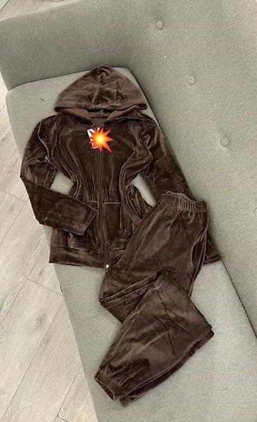 Ženski plišani trenerka komplet sa kapuljačom - Dvodelni set: gornji na lalafo.rs — 2 Ženski plišani trenerka komplet sa kapuljačom - Dvodelni set: gornji — 2